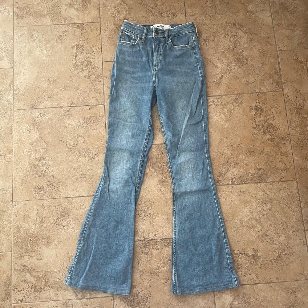 Hollister Curvy High Rise Flare w23/L31